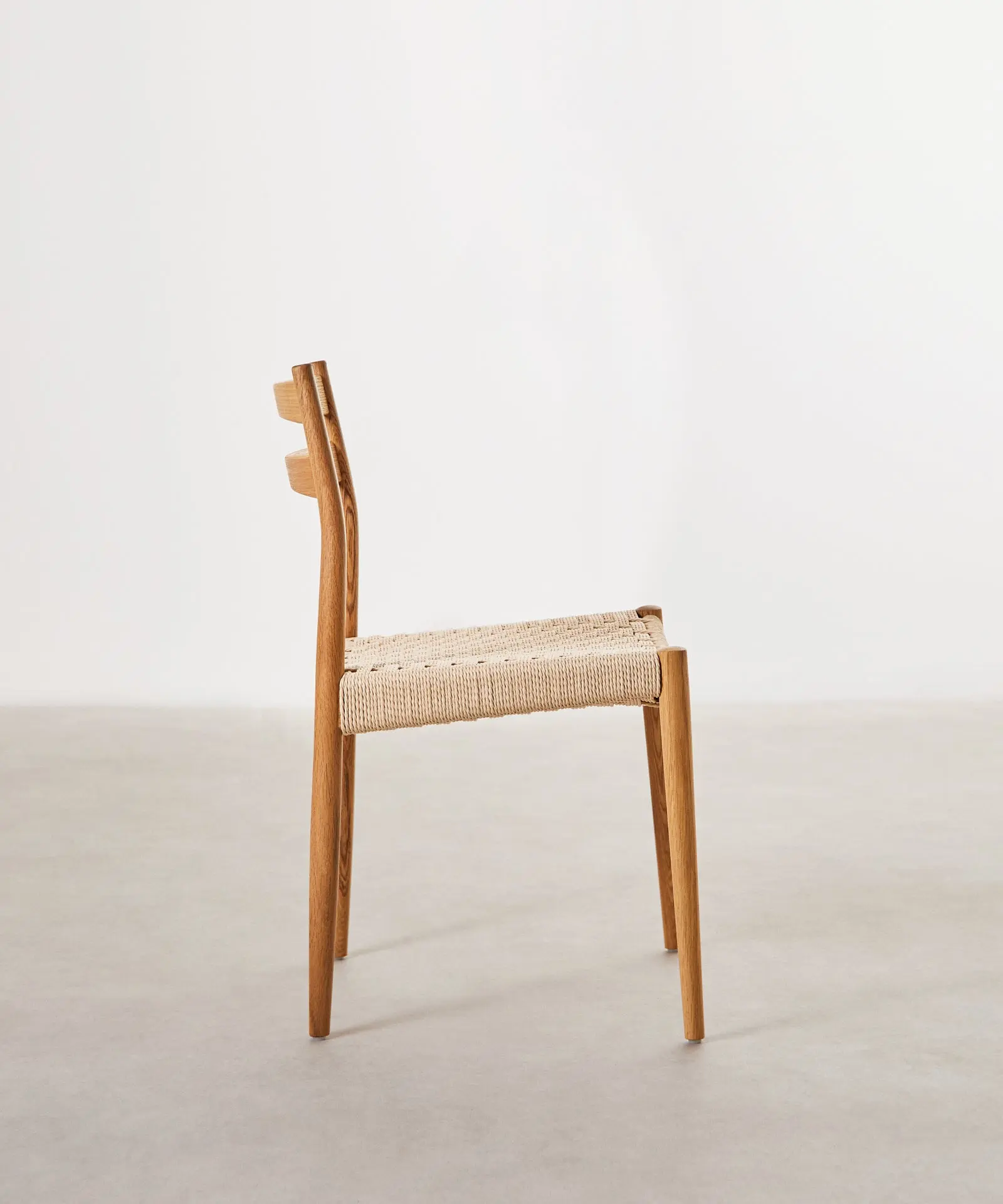 Silla de Comedor de Madera y Cuerda Trenzada Nona - Image 4