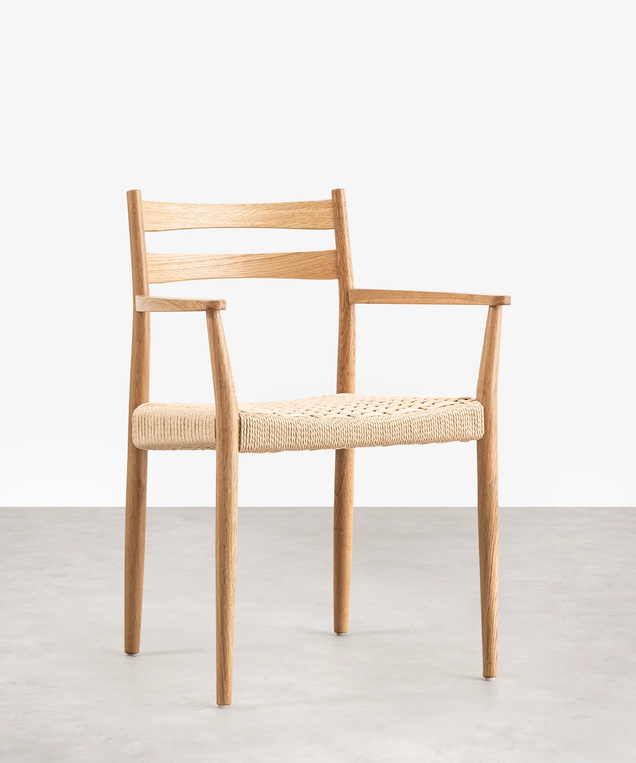 Silla de Comedor en Madera y Cuerda Trenzada con Reposabrazos Nona Arms - Image 10