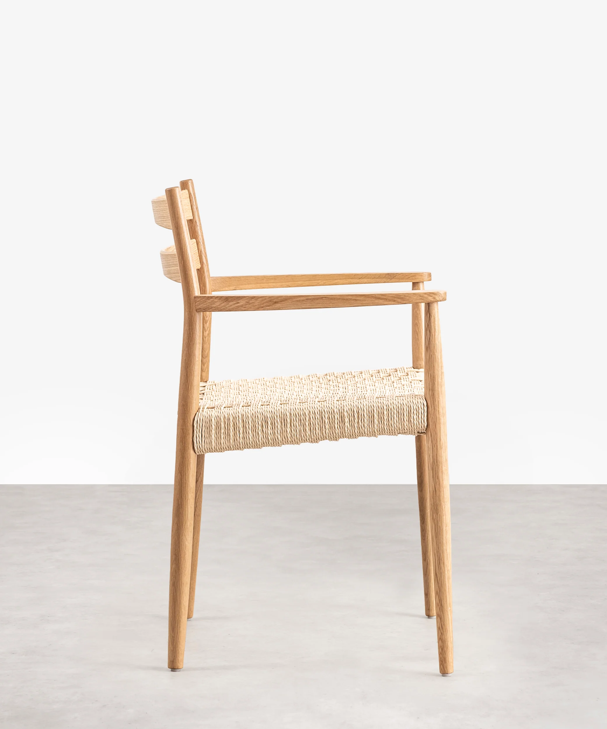 Silla de Comedor en Madera y Cuerda Trenzada con Reposabrazos Nona Arms - Image 13