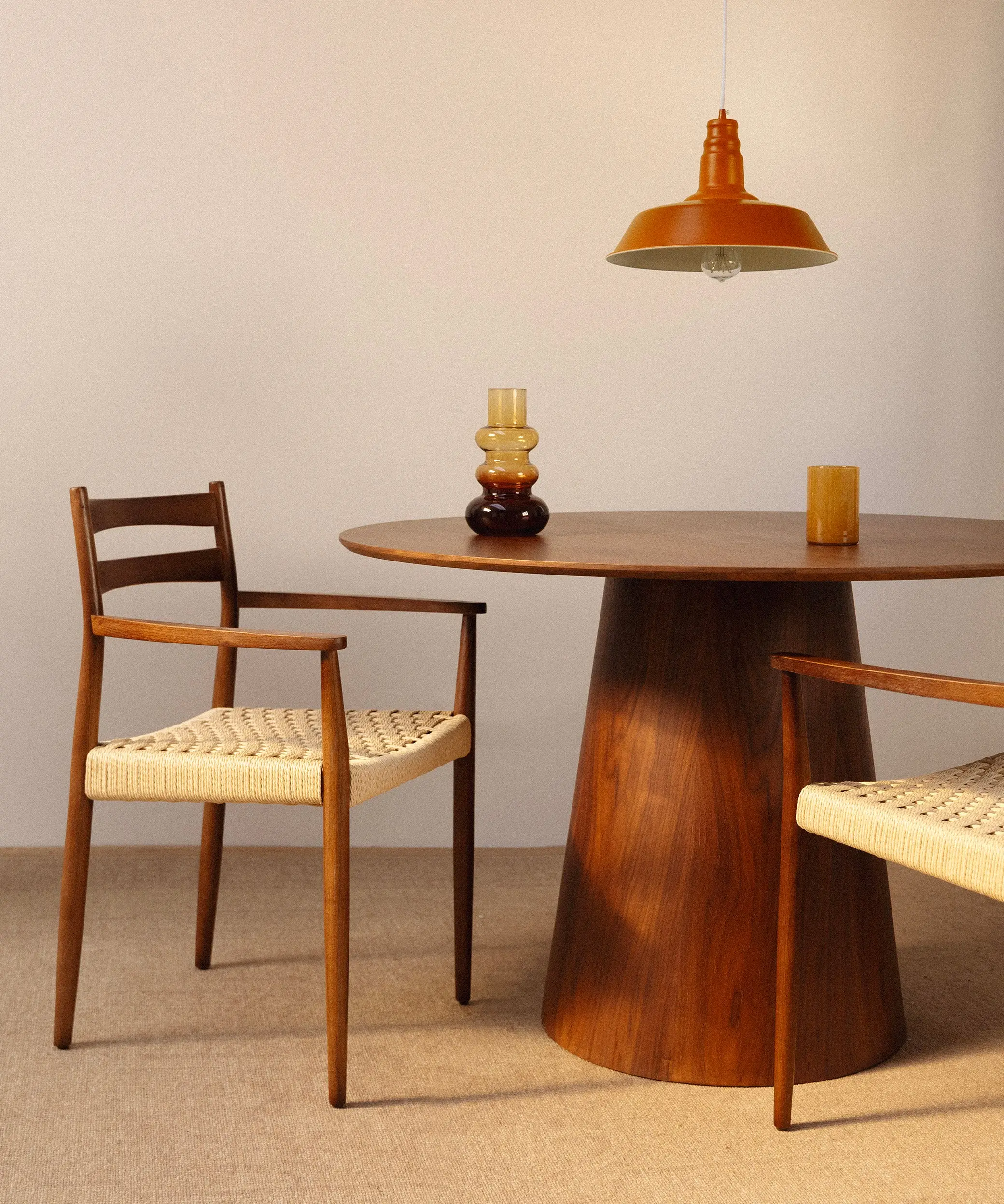 Silla de Comedor en Madera y Cuerda Trenzada con Reposabrazos Nona Arms - Image 9