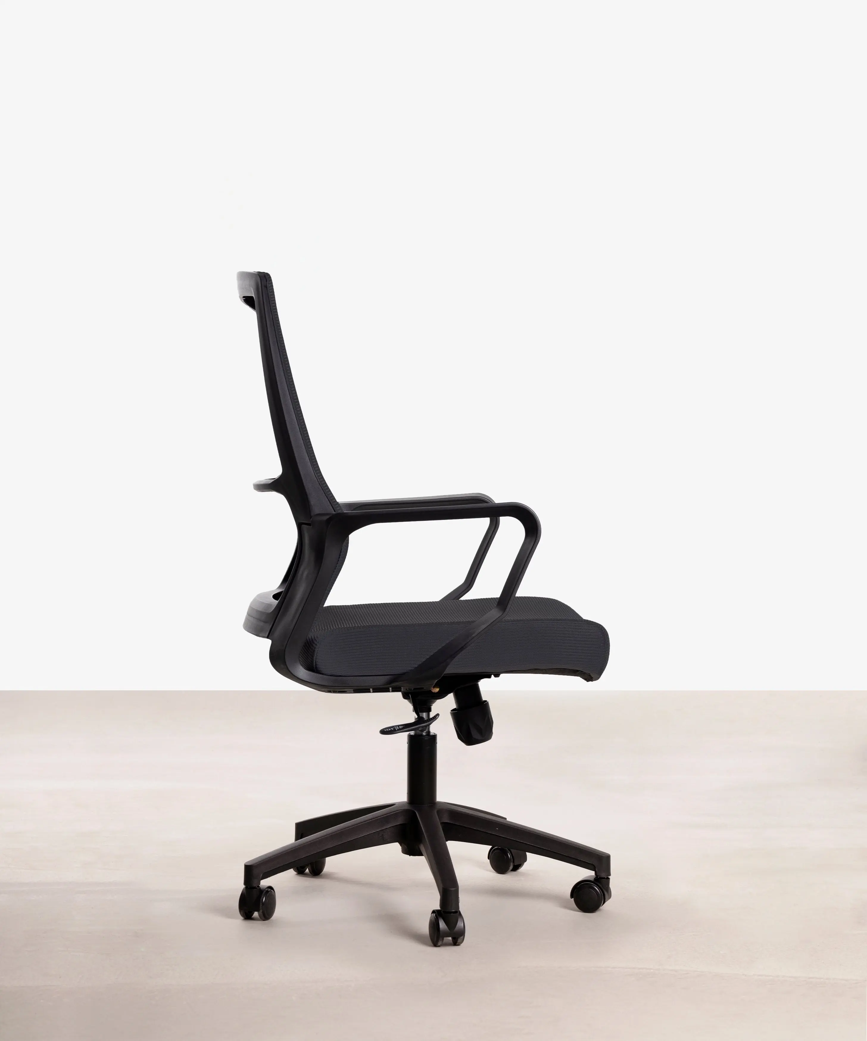 Silla Oficina Ergonómica de Nylon Shorti - Image 3