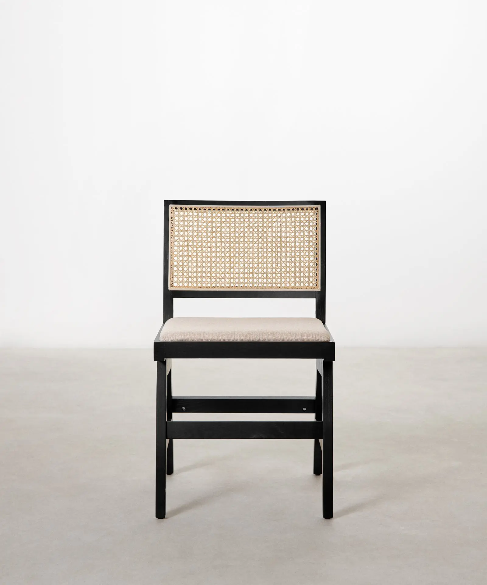 Silla de Comedor en Madera Tapizada Pauline - Image 13