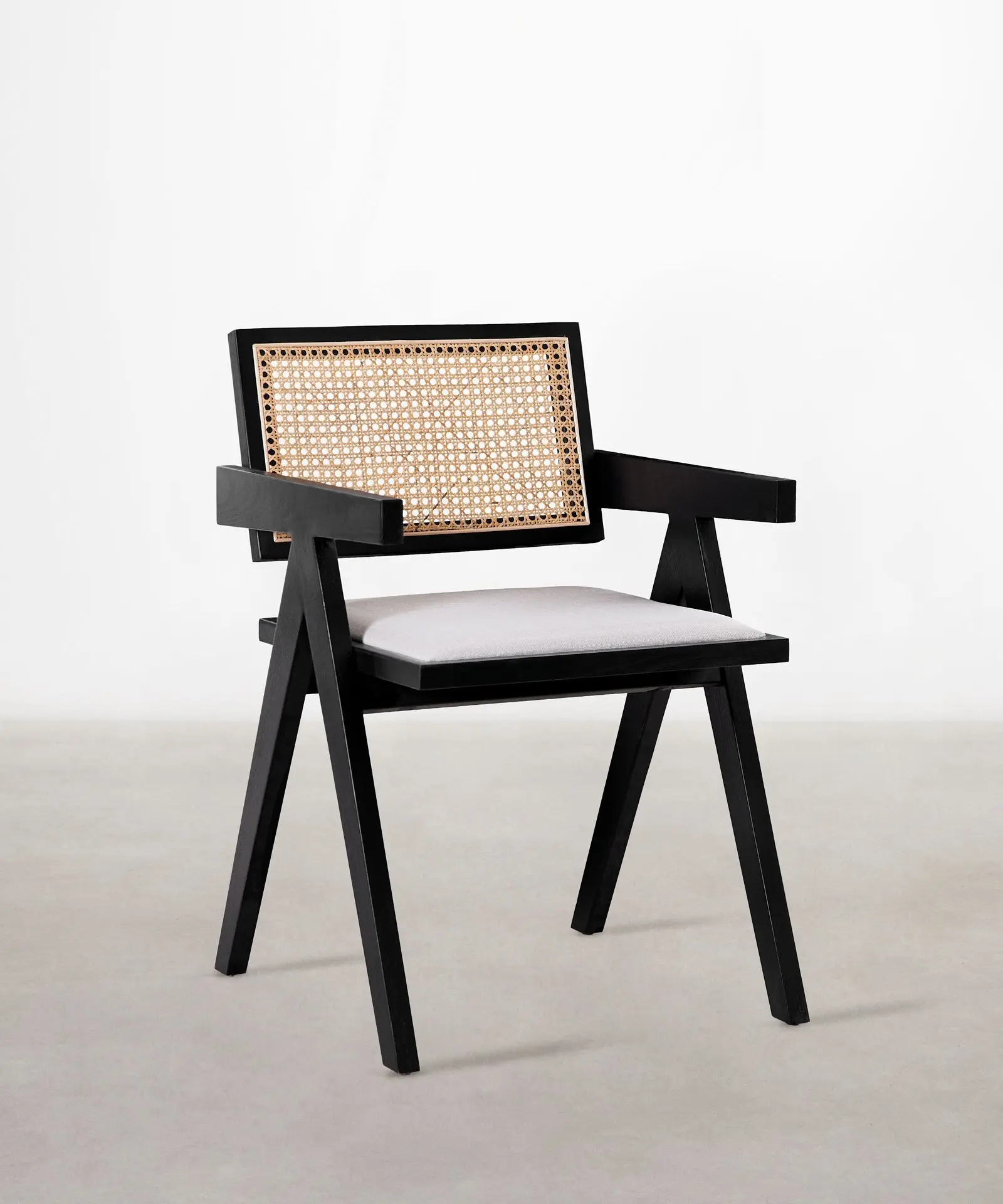 Silla de Comedor en Madera Tapizada con Reposabrazos Pauline Arms - Image 16