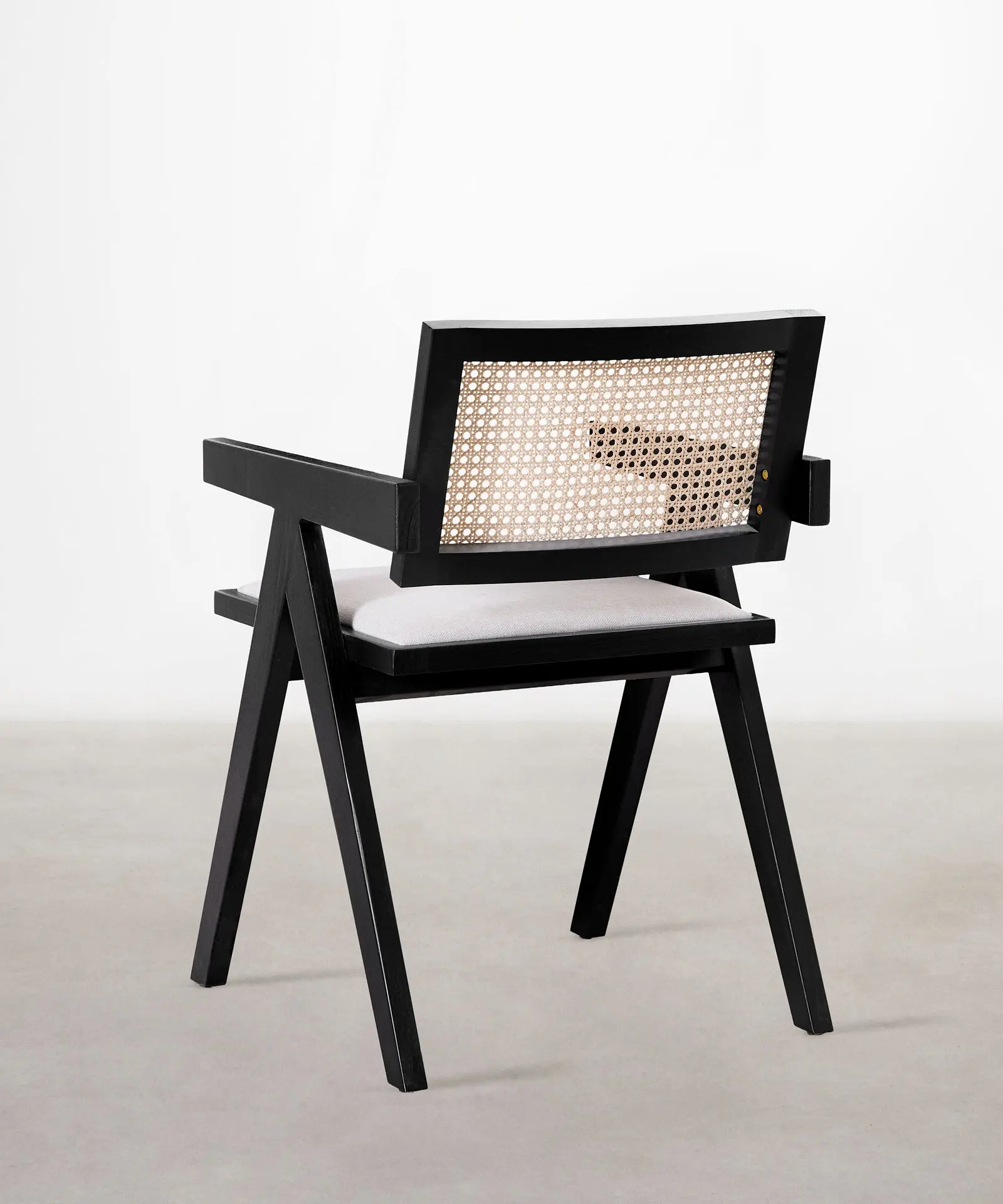 Silla de Comedor en Madera Tapizada con Reposabrazos Pauline Arms - Image 21