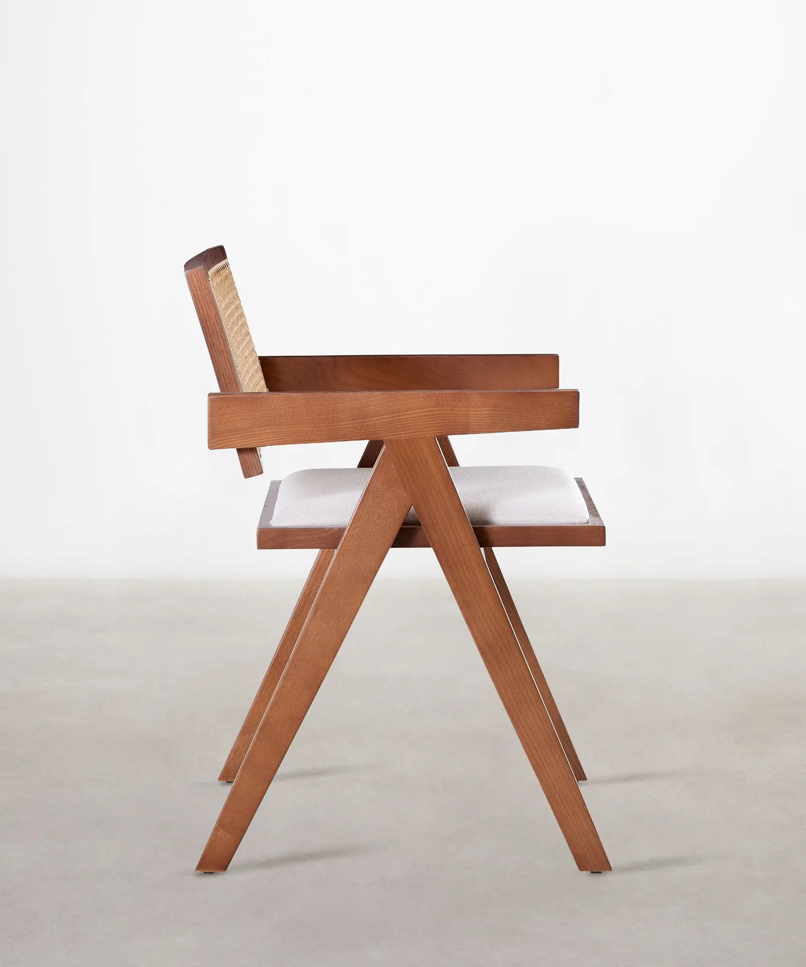 Silla de Comedor en Madera Tapizada con Reposabrazos Pauline Arms - Image 3