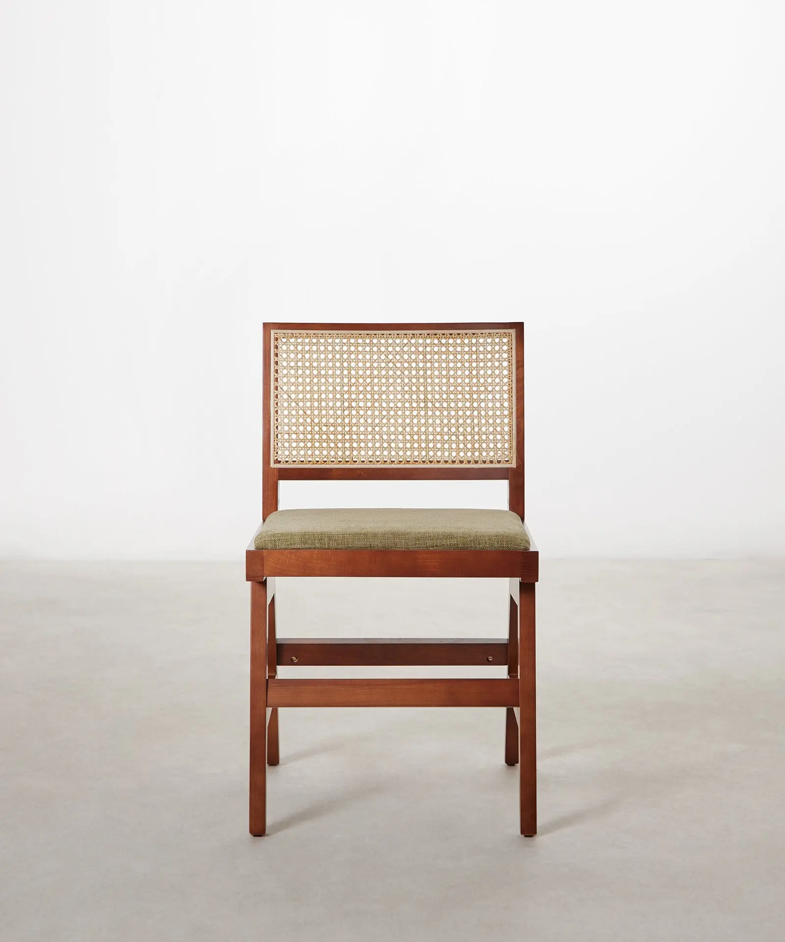 Silla de Comedor en Madera Tapizada Pauline - Image 11