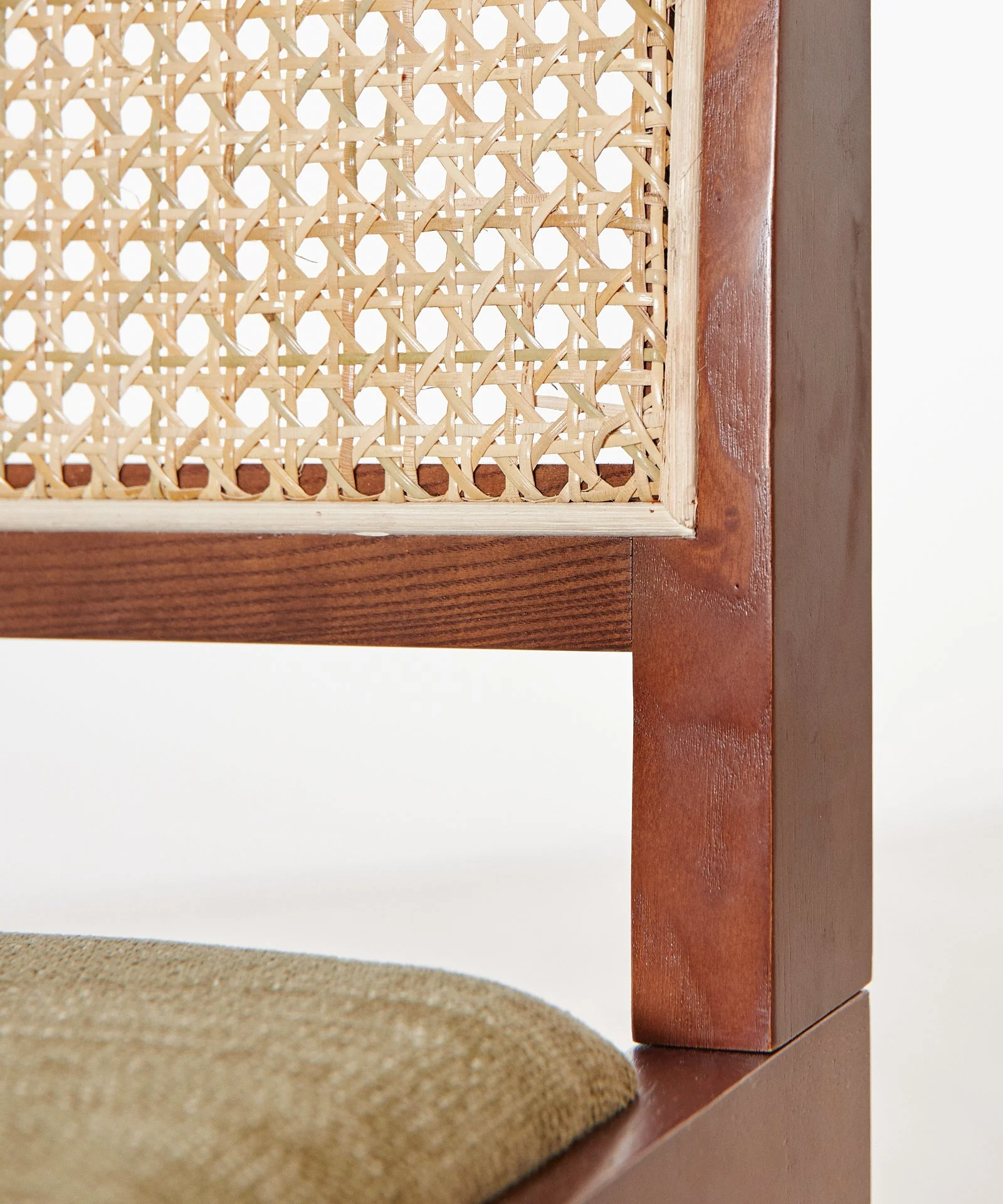 Silla de Comedor en Madera Tapizada Pauline - Image 12