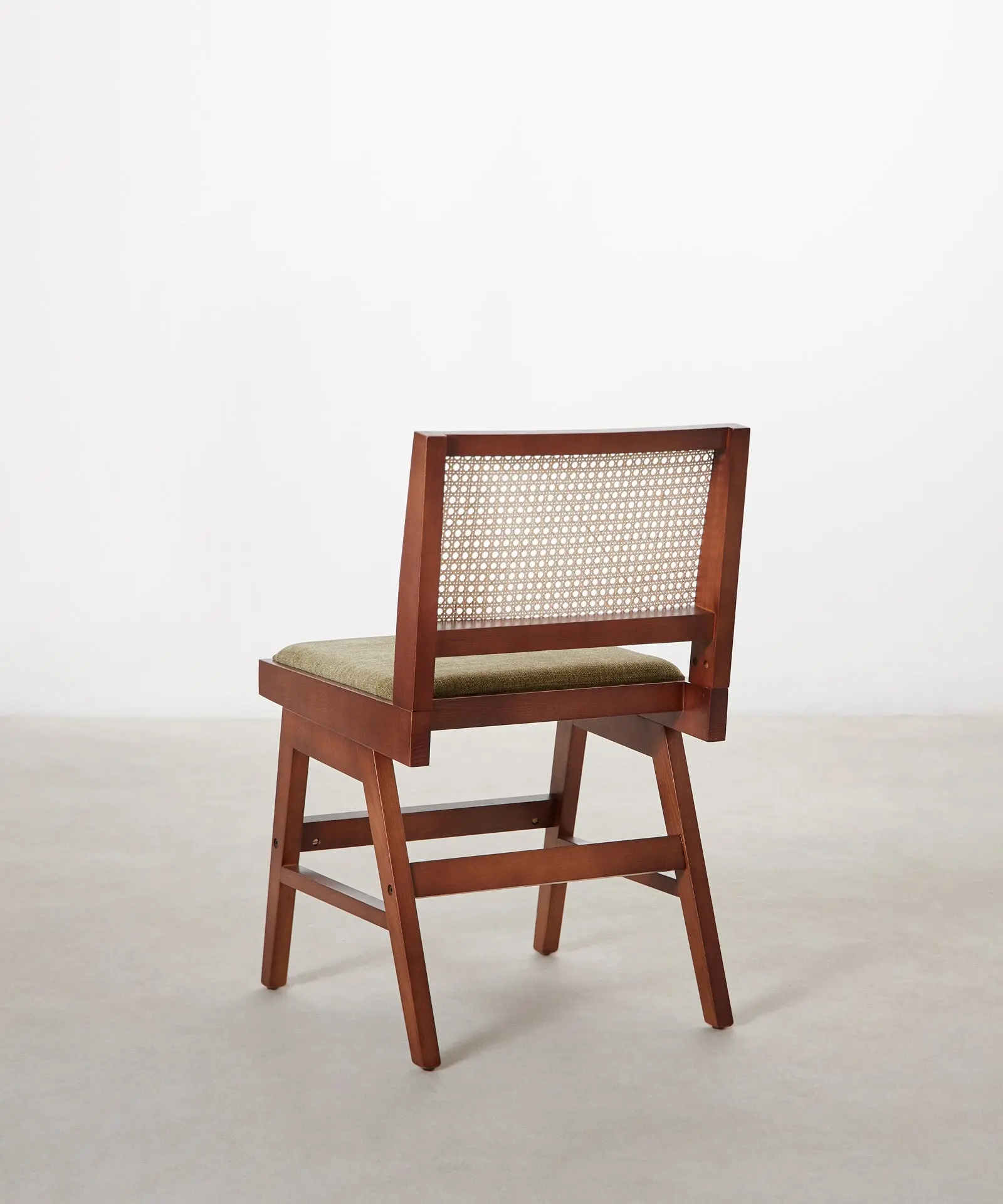 Silla de Comedor en Madera Tapizada Pauline - Image 13