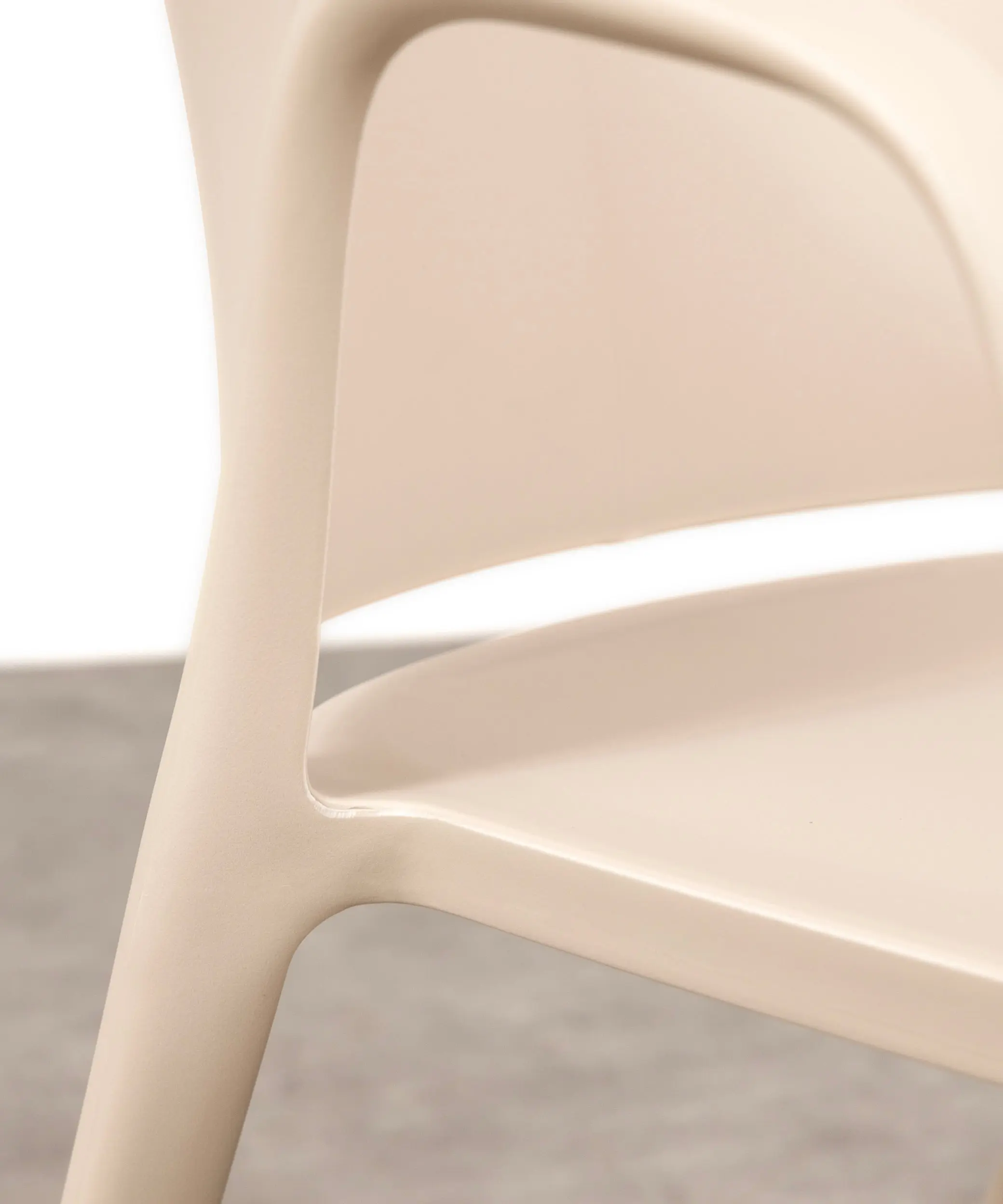 Silla de Polipropileno con Reposabrazos Pippa - Image 10