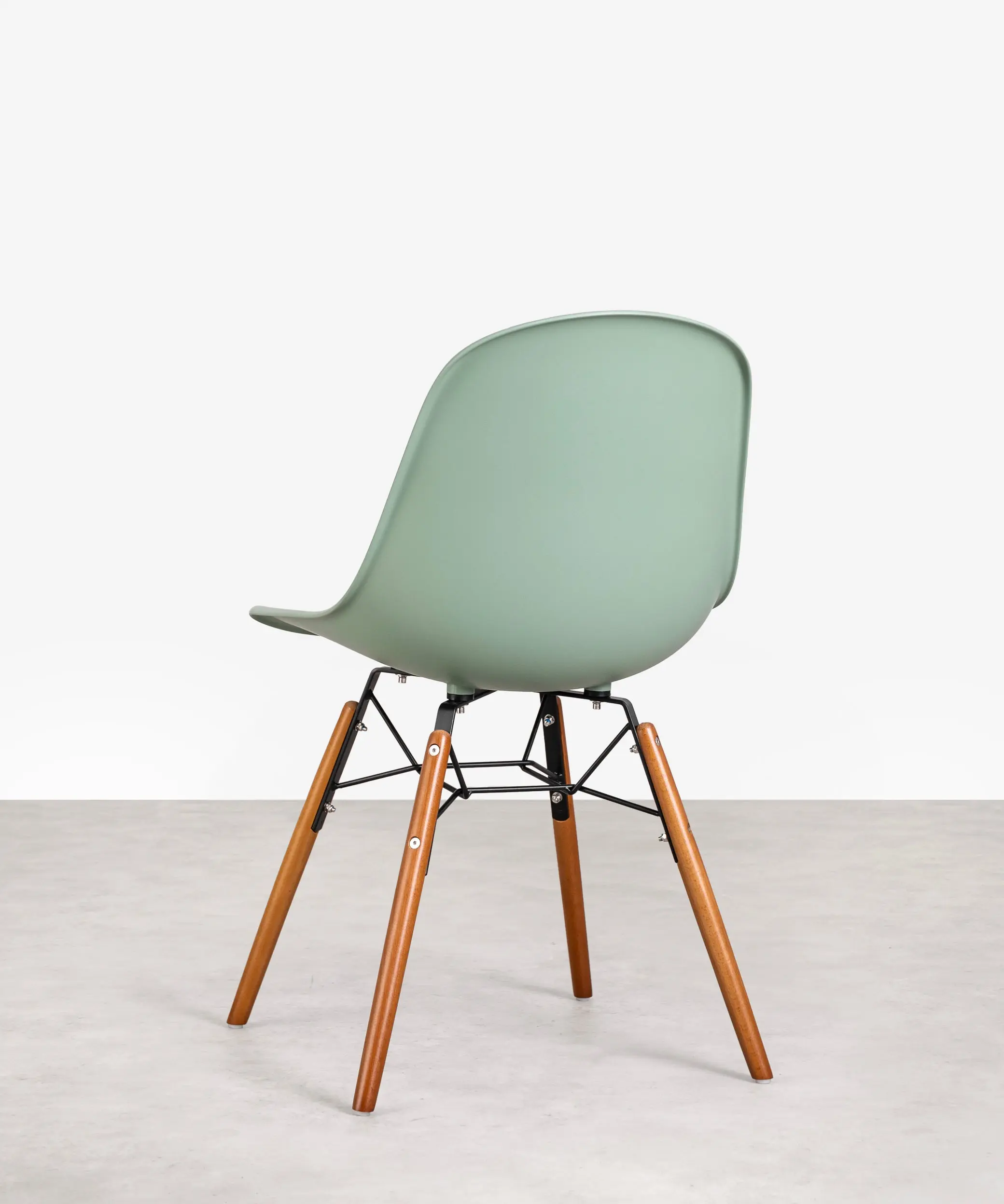 Silla de Polipropileno y Madera Elon - Image 39