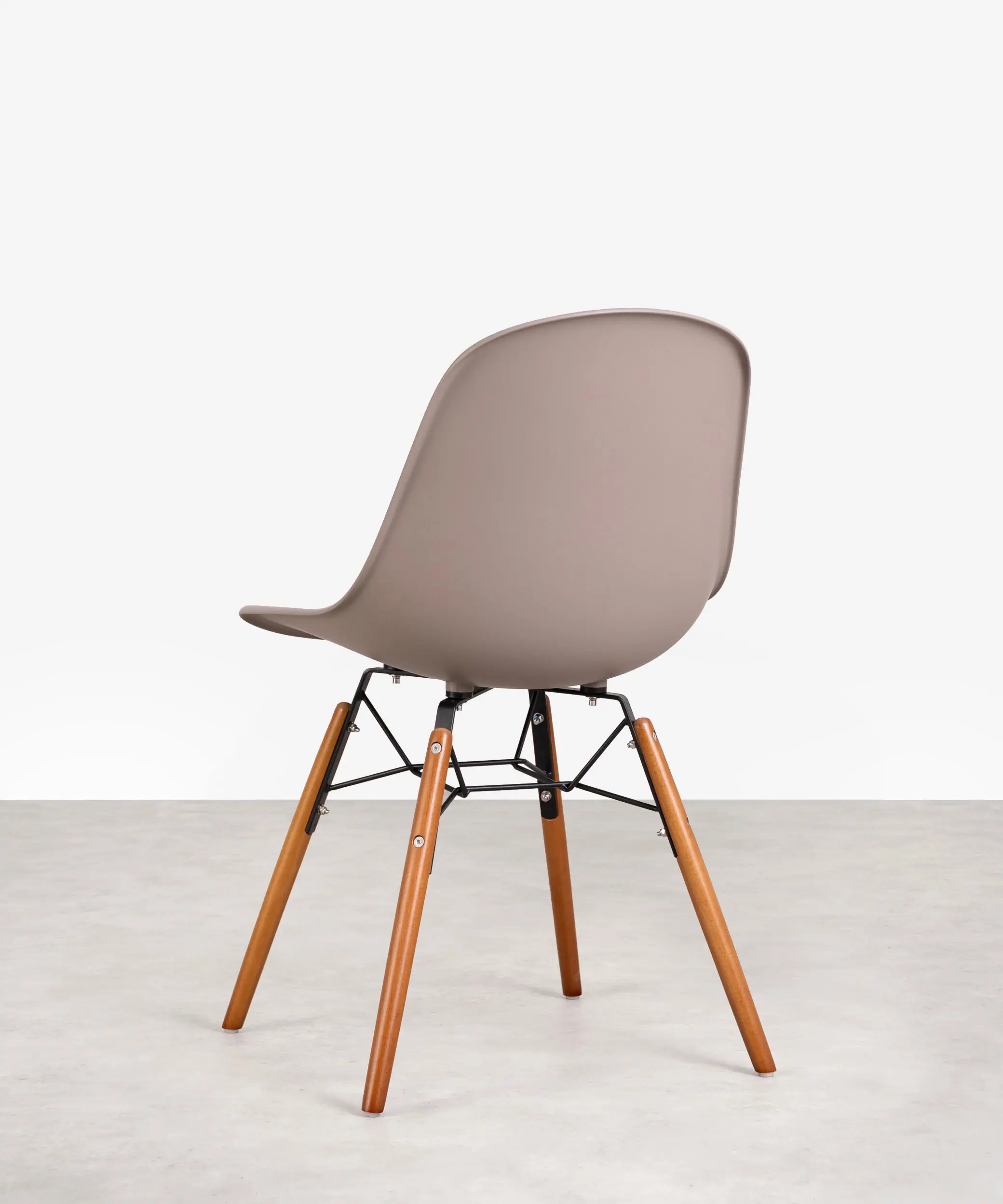 Silla de Polipropileno y Madera Elon - Image 47