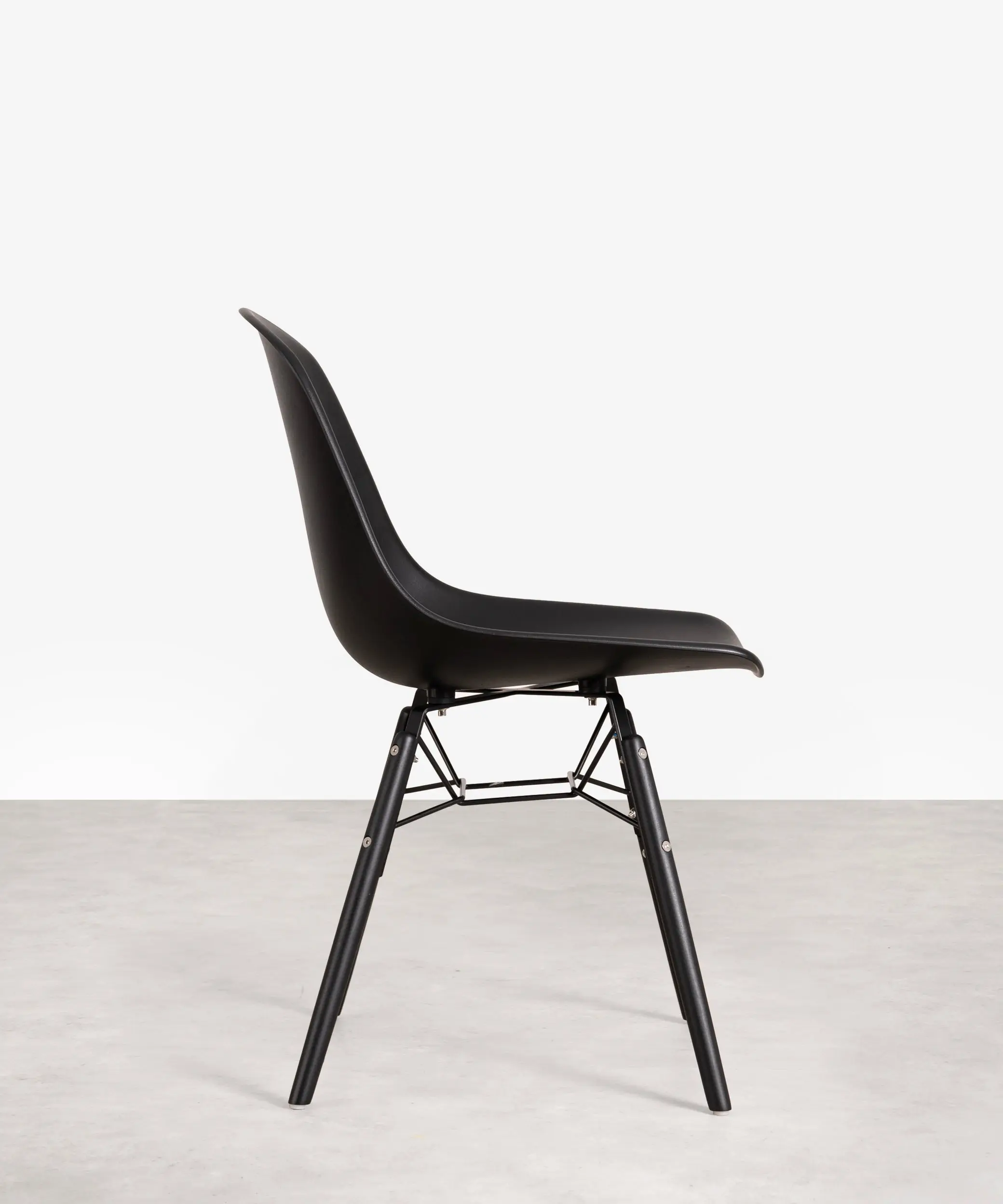 Silla de Polipropileno y Madera Elon - Image 52