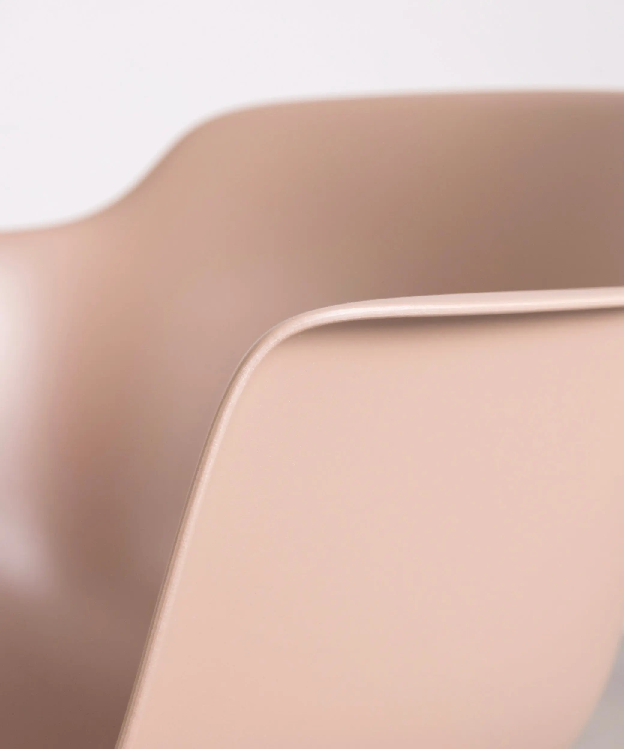 Silla de Polipropileno y Madera con Reposabrazos Elon Arms - Image 12