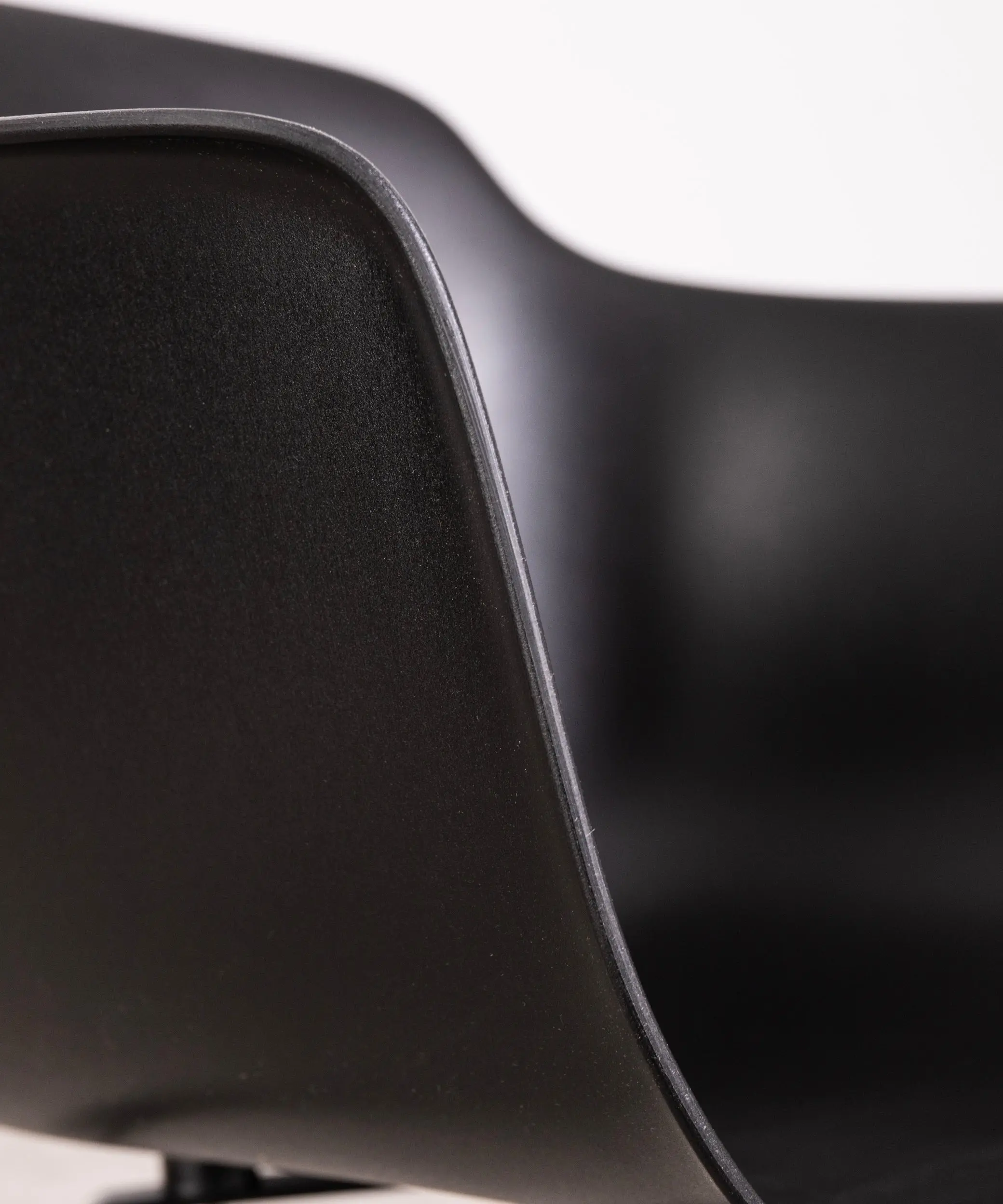 Silla de Polipropileno y Madera con Reposabrazos Elon Arms - Image 51