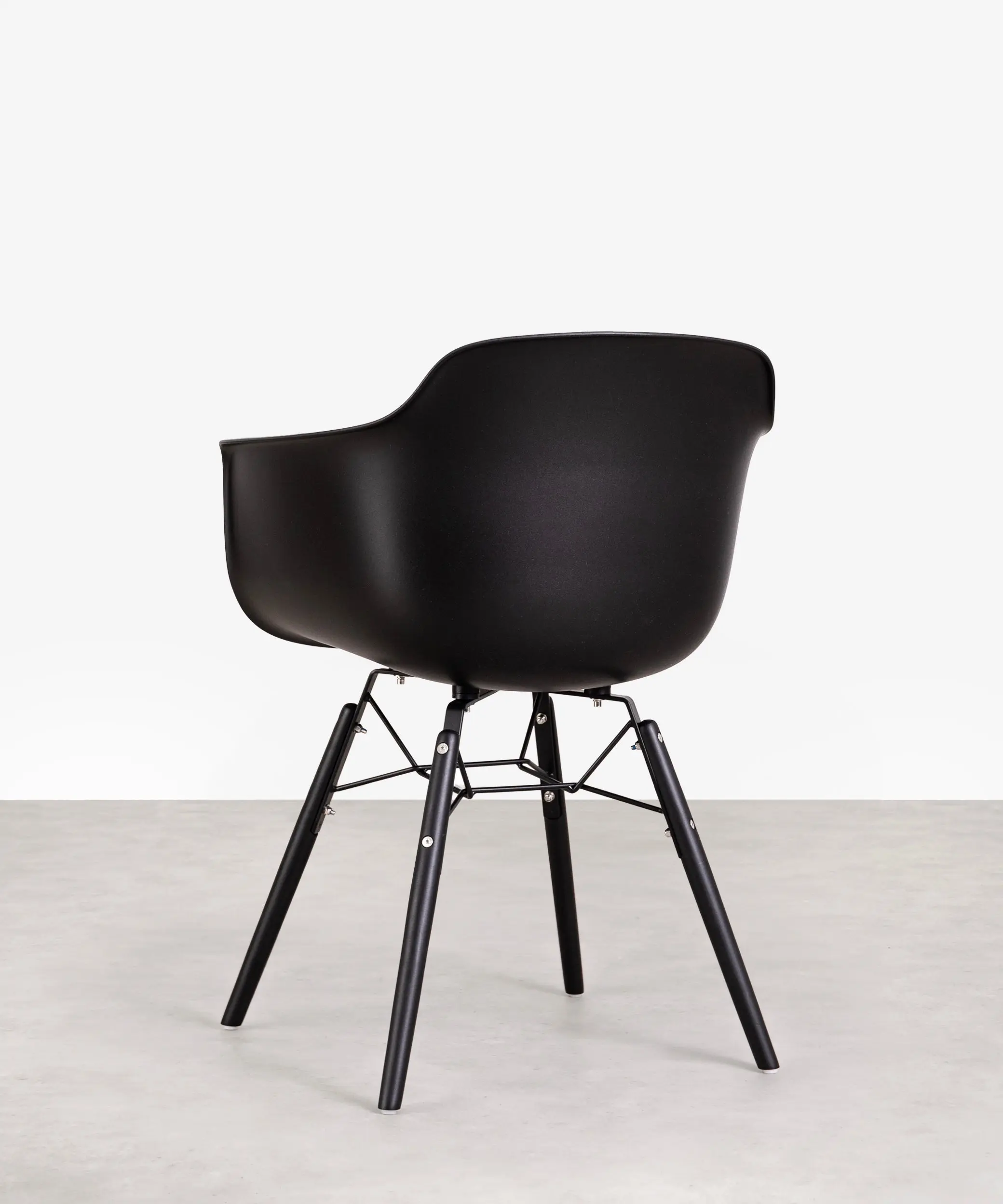 Silla de Polipropileno y Madera con Reposabrazos Elon Arms - Image 56