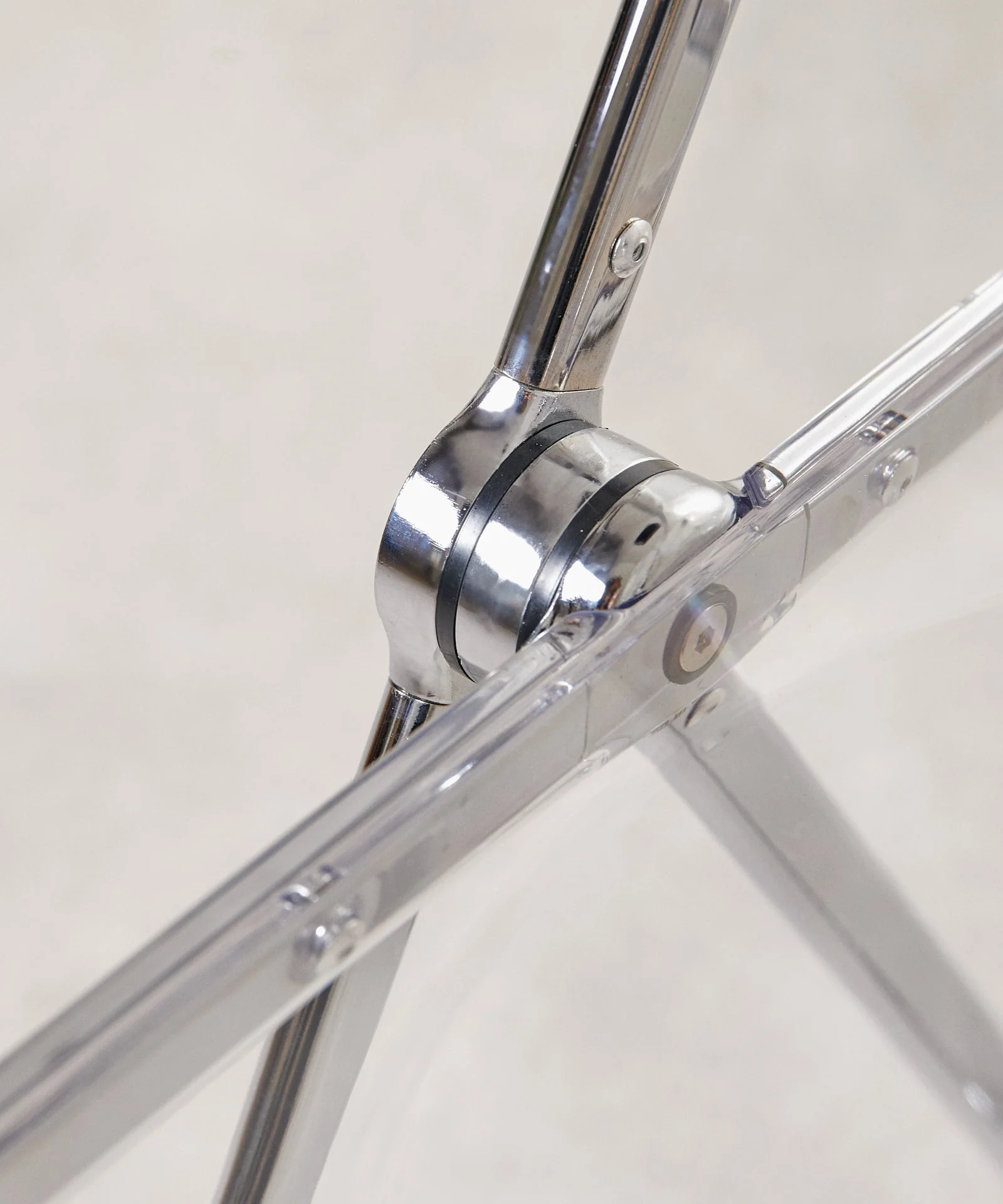 Silla plegable en acero cromado Luma - Image 15