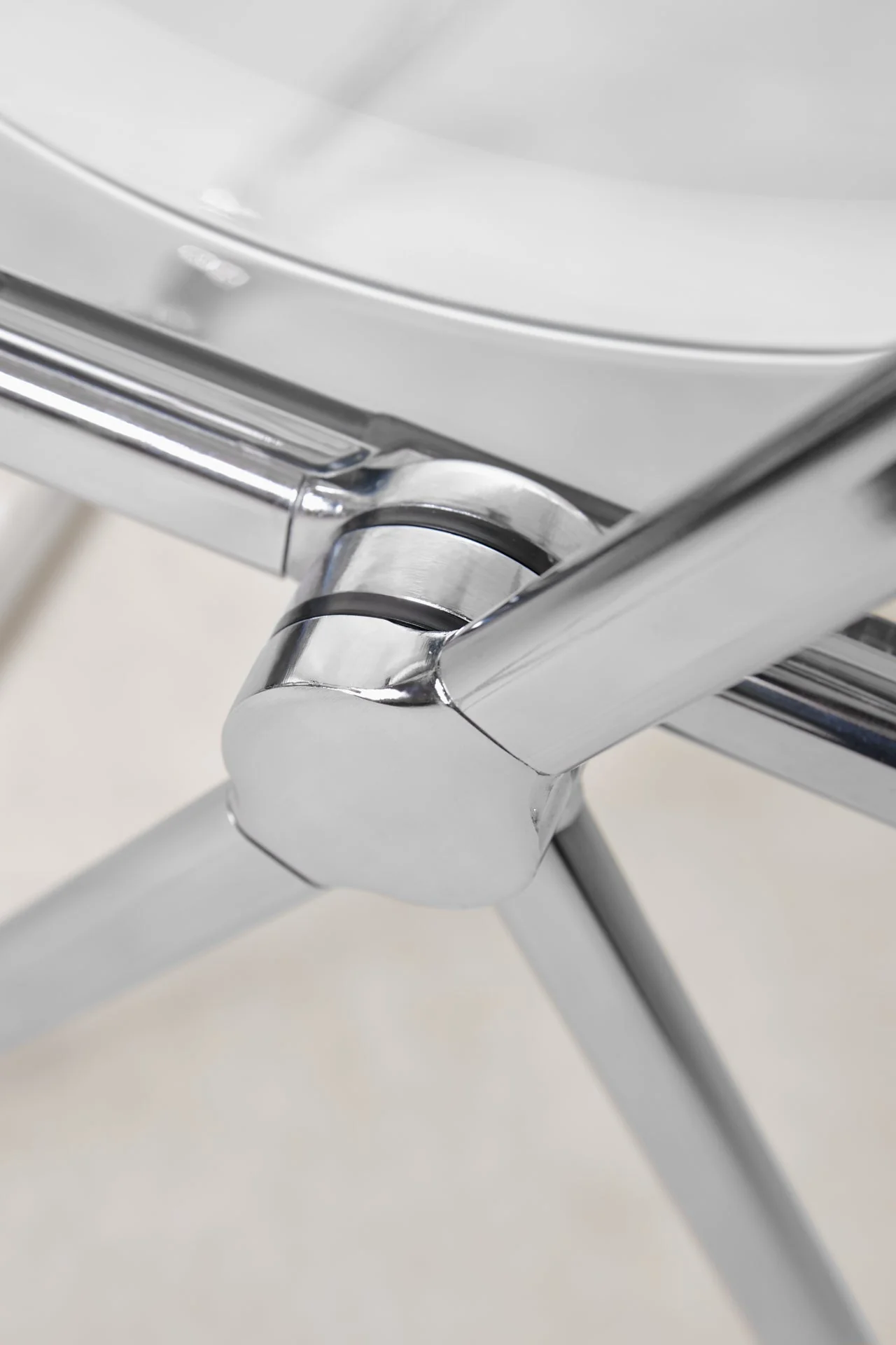 Silla plegable en acero cromado Luma - Image 7
