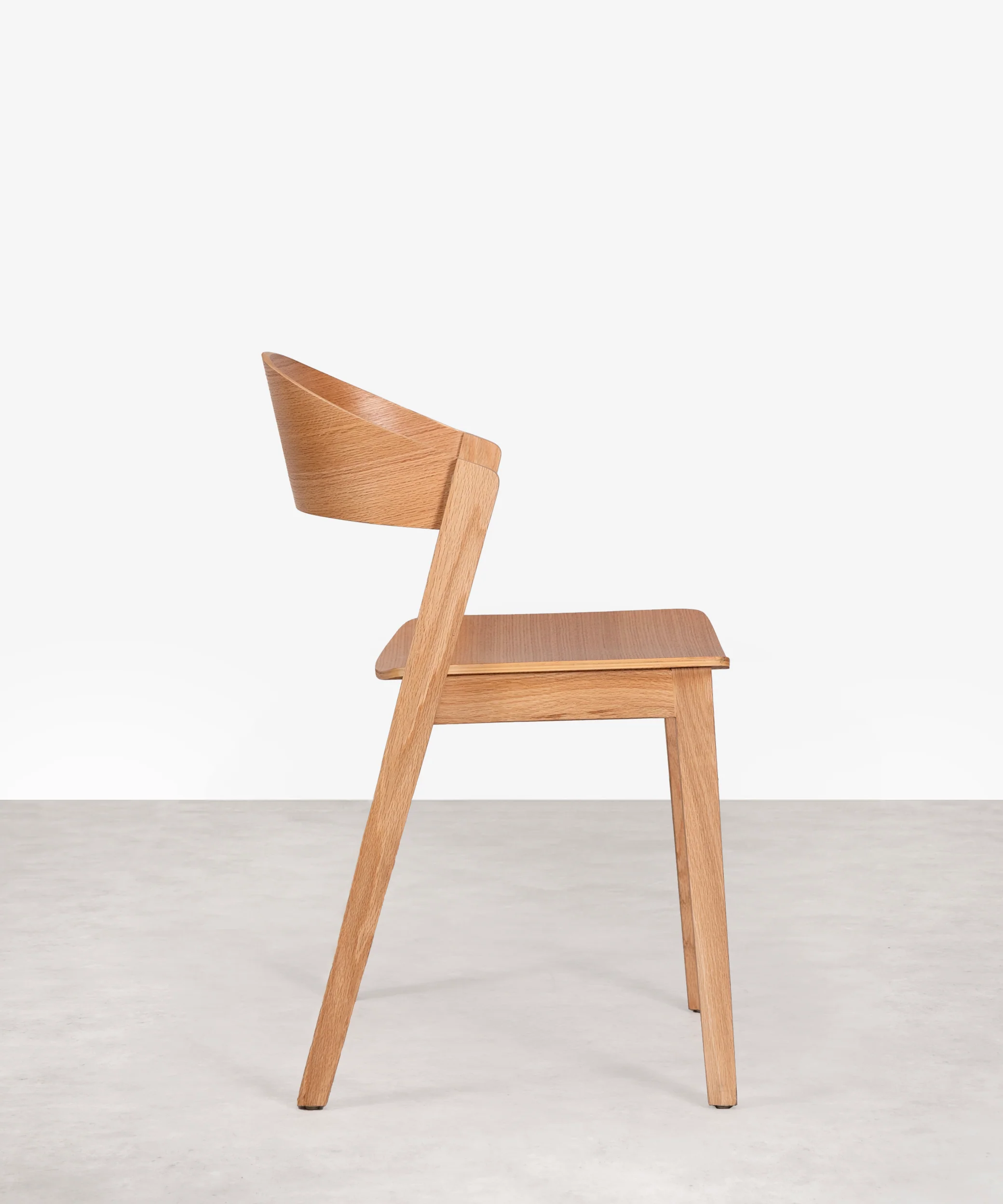 Silla de comedor en Madera con Reposabrazos Renzo - Image 5