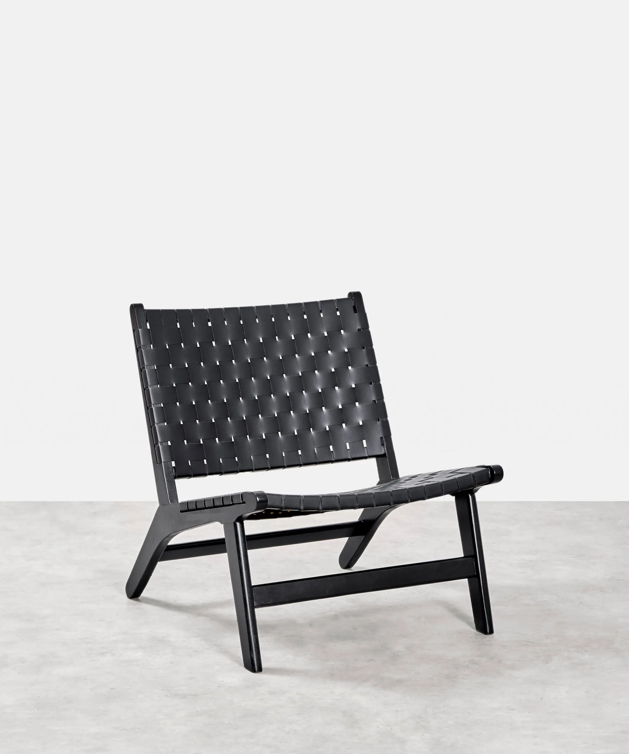 Sillón en Madera y Cuero Sintético Zyra - Image 12