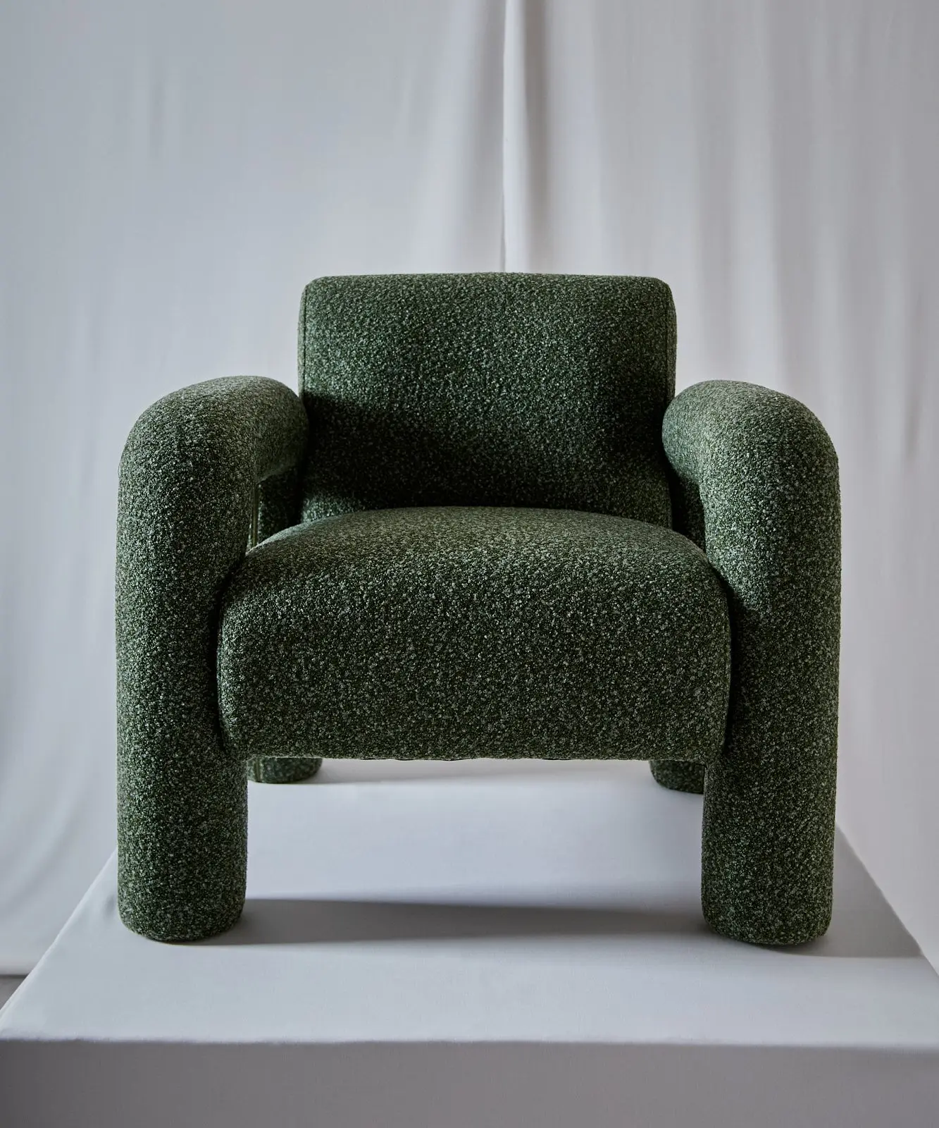 Sillón Tapizado con Reposabrazos Cloud - Image 18