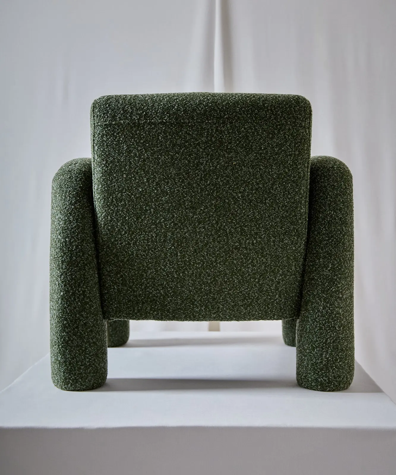 Sillón Tapizado con Reposabrazos Cloud - Image 19