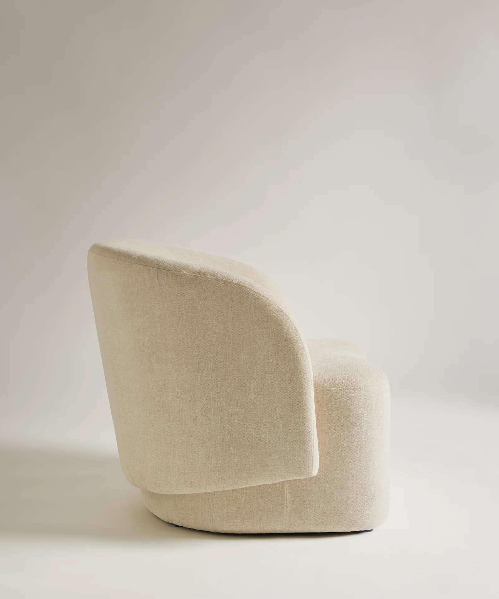 Sillón de Tela Jackie - Image 11
