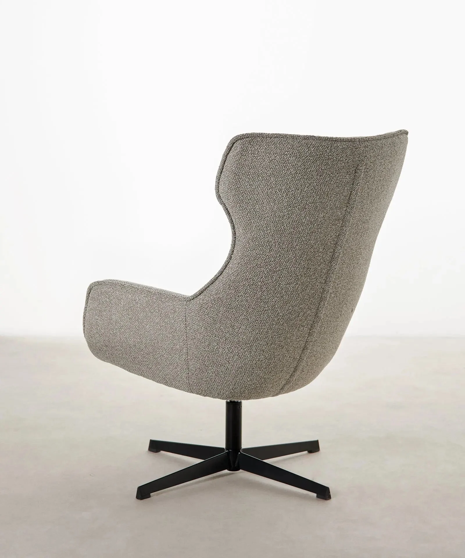 Sillón tapizado en tela bouclé Elsa - Image 15