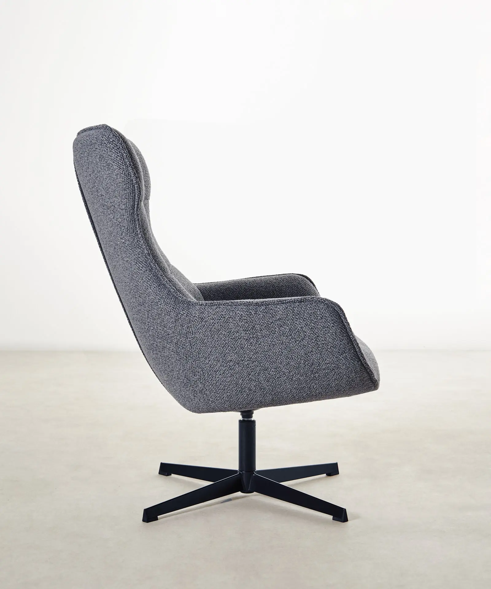 Sillón tapizado en tela bouclé Elsa - Image 19