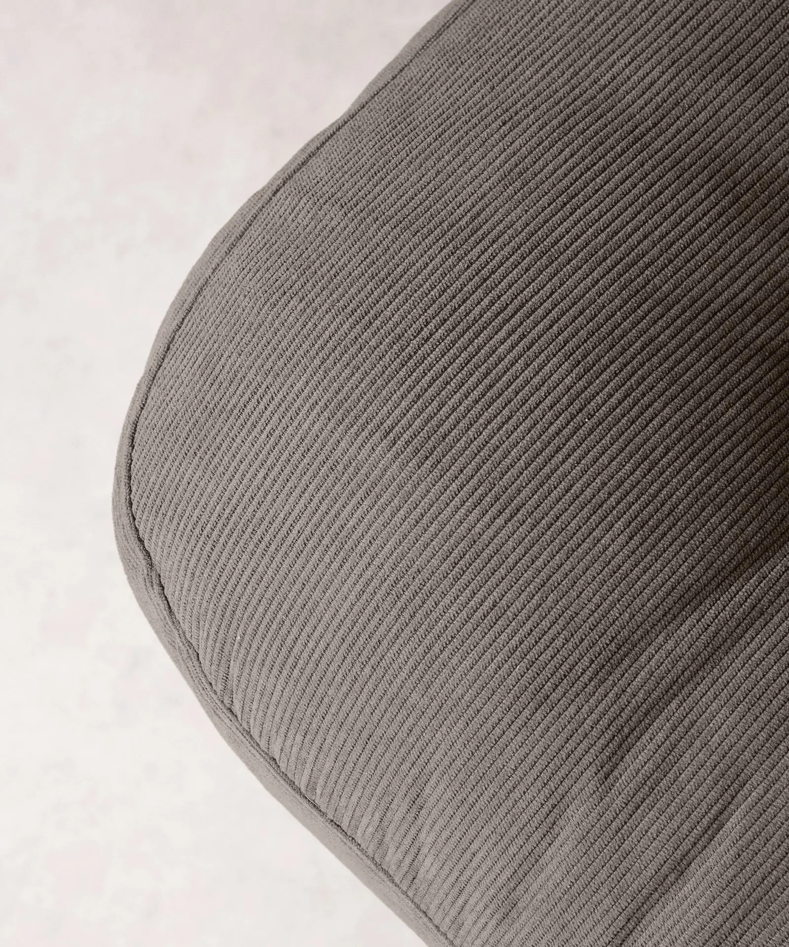 Sillón Giratorio Tapizado Orbit - Image 42