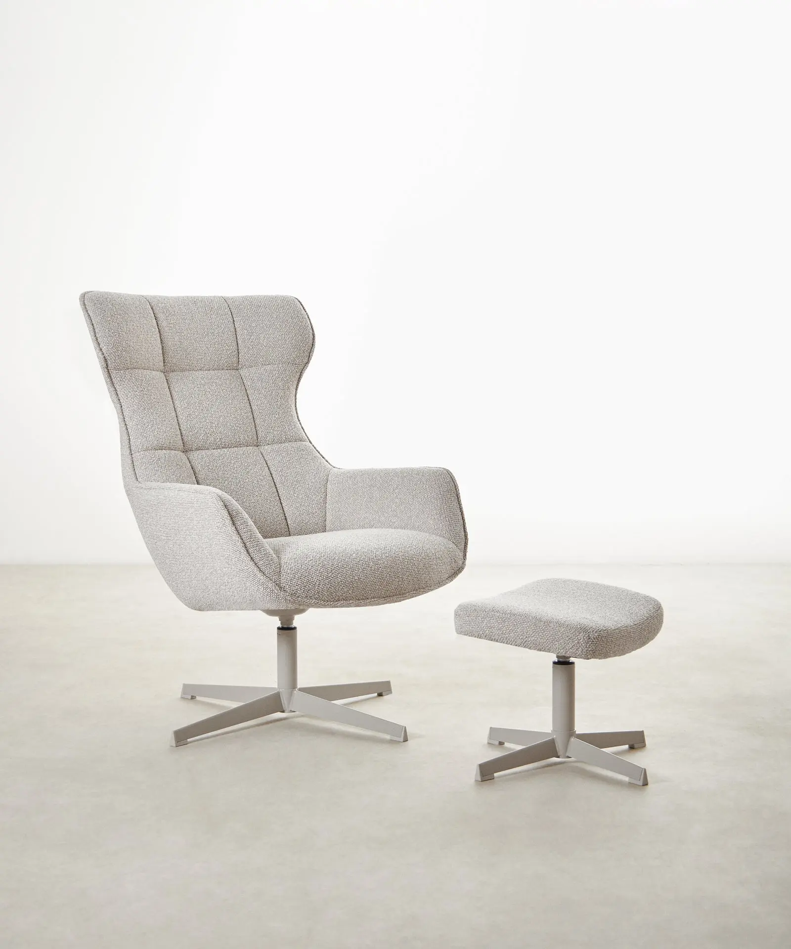 Sillón tapizado en tela bouclé con Ottoman Elsa - Image 5