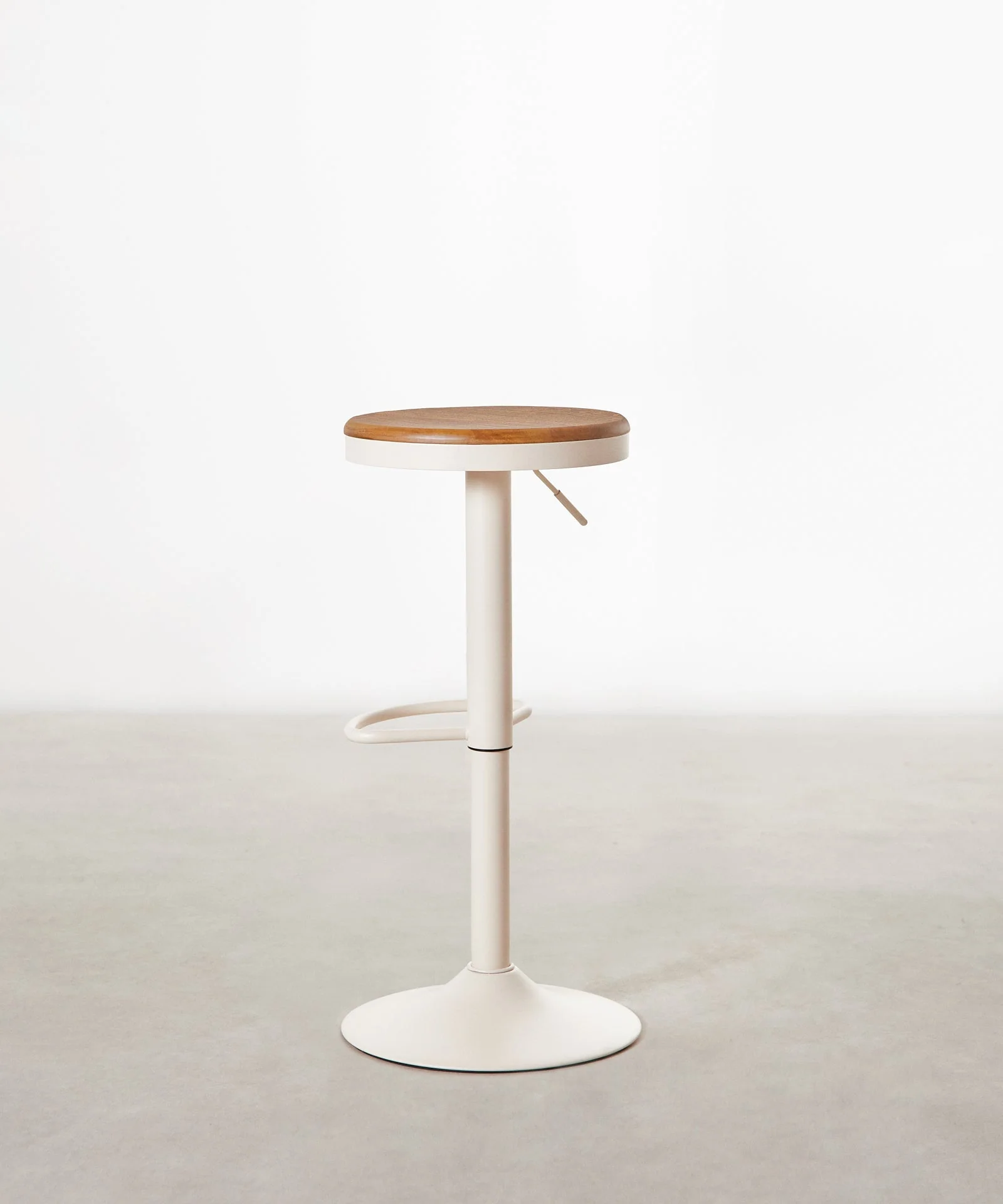 Taburete Alto Regulable en Acero y Madera Oslo - Image 15
