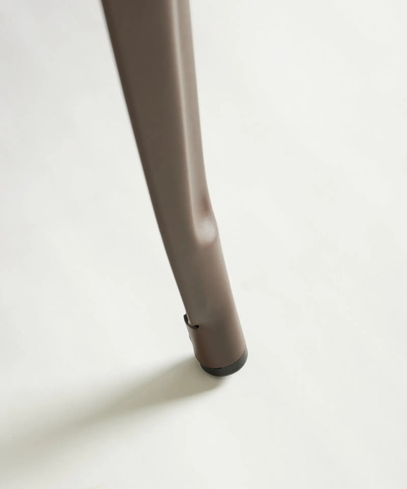 Taburete Bajo de Metal Tolik - Image 22