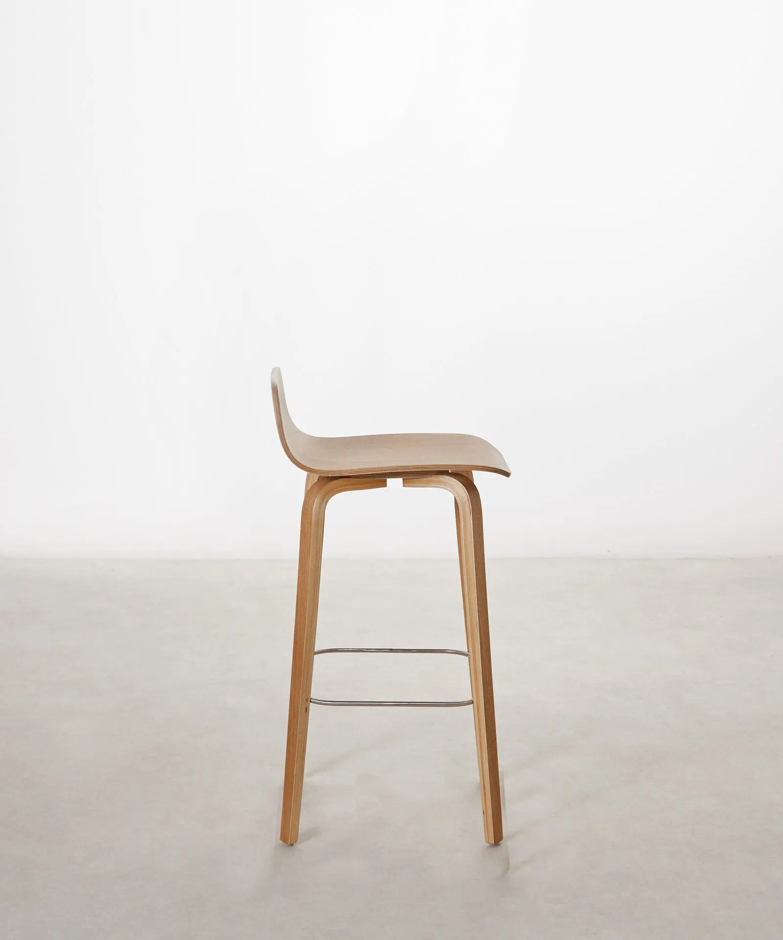 Taburete de madera Eira - Image 14