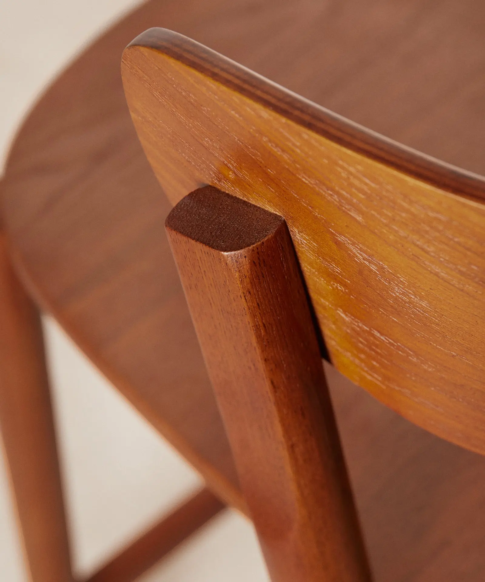 Taburete de madera Skog - Image 12